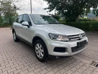 Gebraucht VW Touareg 240 PS (176 kW) 2010 Silber SUV