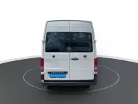 Gebraucht VW Crafter 140 PS (102 kW) 2024 Weiß Van