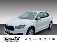 Gebraucht Skoda Fabia Active 65 PS (47 kW) 2022 Candyweiß Kleinwagen
