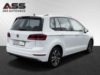 Gebraucht VW Golf VIII United 150 PS (110 kW) 2020 Weiß Van / Kleinbus