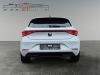 Gebraucht Seat Leon Style 150 PS (110 kW) 2024 Weiß Limousine