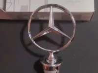 Gebraucht Mercedes 230 136 PS (100 kW) 1985 Blau Limousine