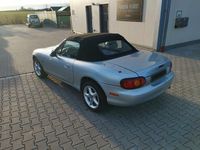 Second-hand Mazda MX5 110 CP (80 kW) 1999 Argintiu Cabrio
