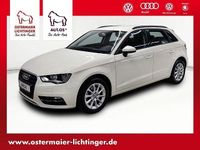 Gebraucht Audi A3 Attraction 105 PS (77 kW) 2014 Weiß Limousine