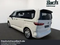 Gebraucht VW Multivan Life 136 PS (100 kW) 2022 Weiß Van / Kleinbus