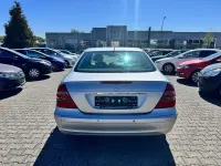 Gebraucht Mercedes E240 Elegance 177 PS (130 kW) 2002 Limousine