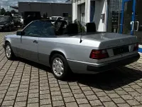 Gebraucht Mercedes 300 220 PS (161 kW) 1993 Silber Cabrio