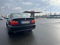 gebraucht BMW 318 i -
