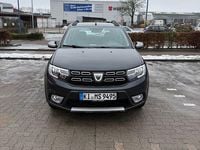 Gebraucht Dacia Sandero Prestige 90 PS (66 kW) 2017 Schwarz Limousine