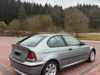 Gebraucht BMW 318 143 PS (105 kW) 2004 Grau Coupé