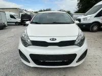 Gebraucht Kia Rio Edition 7 75 PS (55 kW) 2012 Weiß Kleinwagen