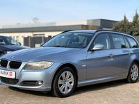 Gebraucht BMW 318 Comfort Edition 143 PS (105 kW) 2012 Blau Kombi