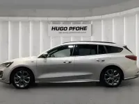 Gebraucht Ford Focus ST-Line X 155 PS (114 kW) 2024 Moondust silver metallic Kombi