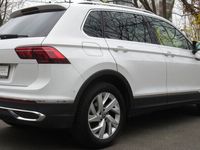 gebraucht VW Tiguan 2.0 Elegance DSG Navi+Pano+LED+Lenk SHZ+DAB+