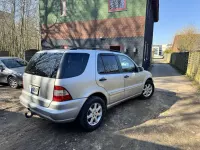 Gebraucht Mercedes ML270 163 PS (119 kW) 2002 SUV