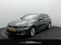 Gebraucht BMW 330e Luxury Line 292 PS (214 kW) 2021 Grau Kombi