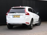Gebraucht Volvo XC60 R-Design 245 PS (180 kW) 2017 Weiß SUV