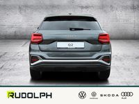 Neu Audi Q2 S-Line 150 PS (110 kW) 2026 Grau SUV