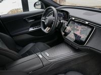 Gebraucht Mercedes E300 AMG 313 PS (230 kW) 2024 Grau graphitgrau Kombi