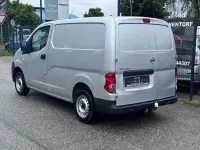 Gebraucht Nissan NV200 86 PS (63 kW) 2011 Silber Van / Kleinbus