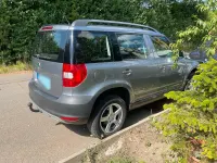 Gebraucht Skoda Yeti 105 PS (77 kW) 2013 Grau SUV