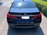 Gebraucht BMW 750 400 PS (294 kW) 2016 Limousine