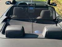 Second-hand VW Eos 122 CP (89 kW) 2007 Negru Cabrio