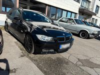Gebraucht BMW 318 143 PS (105 kW) 2008 Schwarz Kombi