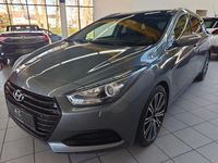 Gebraucht Hyundai i40 Style 141 PS (103 kW) 2017 Grau Kombi