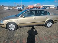Gebraucht VW Passat 102 PS (75 kW) 2001 Andere farben Limousine