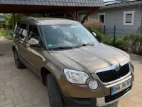 Używany Skoda Yeti Plus Edition 105 KM (77 kW) 2012 Brązowy SUV