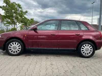 Gebraucht Audi A3 Attraction 125 PS (91 kW) 2000 Rot Kleinwagen