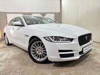 Gebraucht Jaguar XE Pure 163 PS (119 kW) 2015 Weiß Limousine