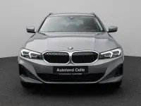 Gebraucht BMW 320 Sport Line 190 PS (139 kW) 2022 Skyscraper grau c4wschwarz Limousine