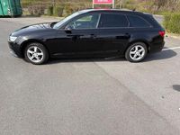 Gebraucht Audi A4 Basis 150 PS (110 kW) 2018 Schwarz Kombi