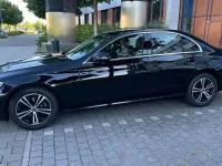 Gebraucht Mercedes E220 Avantgarde 200 PS (147 kW) 2023 Schwarz Limousine
