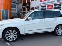 Gebraucht Mercedes GLK300 Sport 231 PS (169 kW) 2010 Weiß (calcitweiss  unilack) SUV