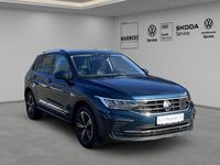 Gebraucht VW Tiguan Active 150 PS (110 kW) 2023 Nightshade blue metallic SUV