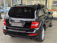 Gebraucht Mercedes ML350 224 PS (164 kW) 2009 Schwarz SUV