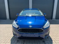Gebraucht Ford Focus Titanium 125 PS (91 kW) 2017 Blau Kombi