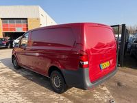 Gebraucht Mercedes Vito 88 PS (64 kW) 2016 Weiß Van