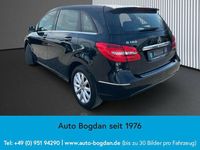 Gebraucht Mercedes B180 122 PS (89 kW) 2013 Schwarz Van / Kleinbus