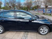Gebraucht VW Golf VIII 130 PS (95 kW) 2020 Schwarz Limousine