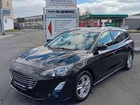 Używany Ford Focus Cool & Connect 125 KM (91 kW) 2020 Czarny Kombi