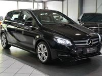 Gebraucht Mercedes B180 122 PS (89 kW) 2017 Schwarz Kleinwagen