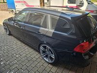Gebraucht BMW 330 Sport Line 340 PS (250 kW) 2011 Schwarz Kombi