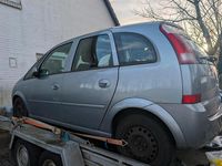Gebraucht Opel Meriva 90 PS (66 kW) 2005 Silber Van / Kleinbus