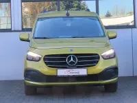 Gebraucht Mercedes T180 131 PS (96 kW) 2024 Gelb Van / Kleinbus