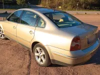 Usata VW Passat 131 CV (96 kW) 2004 Beige Berlina