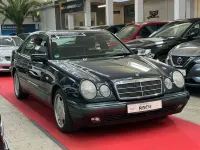 Gebraucht Mercedes E280 Classic 193 PS (141 kW) 1996 Schwarz Limousine